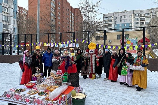 Часть жителей Самары начала отмечать масленицу уже 27 февраля