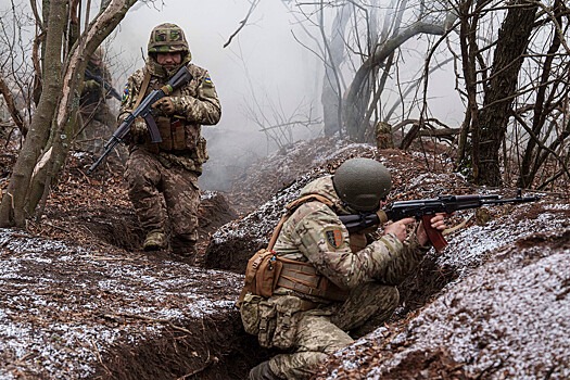 Боец СВО с перебитыми ногами прополз несколько километров до российских позиций