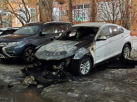 Полиция задержала подозреваемых в поджоге BMW в Оренбурге