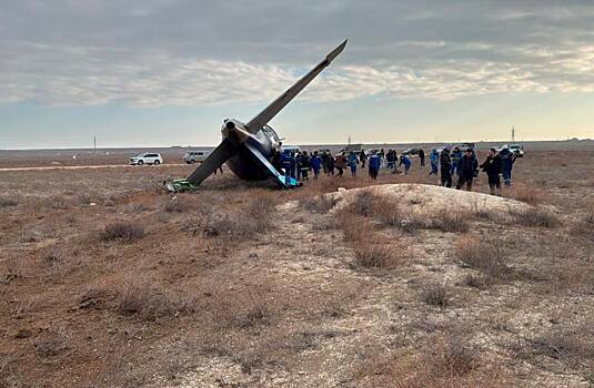 СМИ: Самолет AZAL под Актау был сбит российской системой ПВО