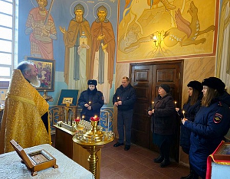 В Калужской области сотрудники полиции совместно с общественниками приняли участие в мероприятиях, посвященных дню памяти воинов-интернационалистов