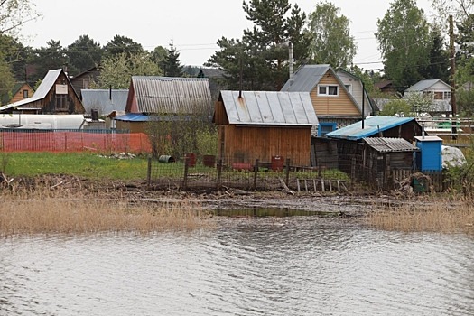 Десять садовых обществ могут уйти под воду из-за паводка в Новосибирске