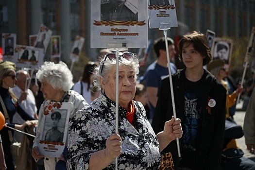 Стал известен формат проведения «Бессмертного полка» в Казани на 80-летие Победы