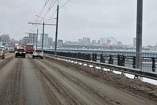 Торги по выбору подрядчика для ремонта Дмитровского моста в Новосибирске не состоялись