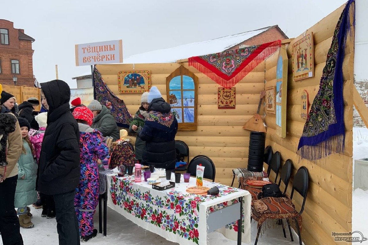 В Красноуфимске с размахом отпраздновали Масленицу и сожгли чучело зимы4