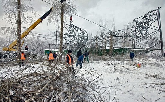 В Прикамье без света оставались 290 населенных пункта